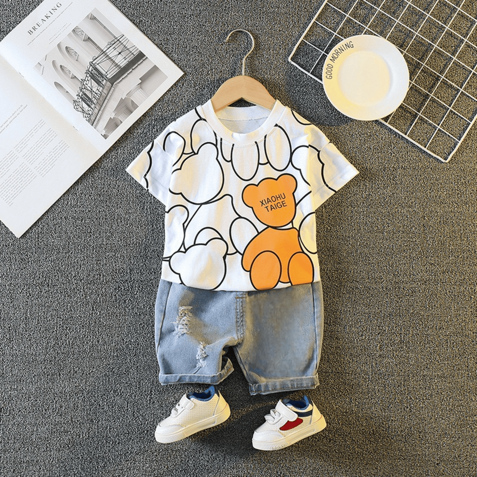 Boy's White Bear Print T-Shirt & Shorts Set