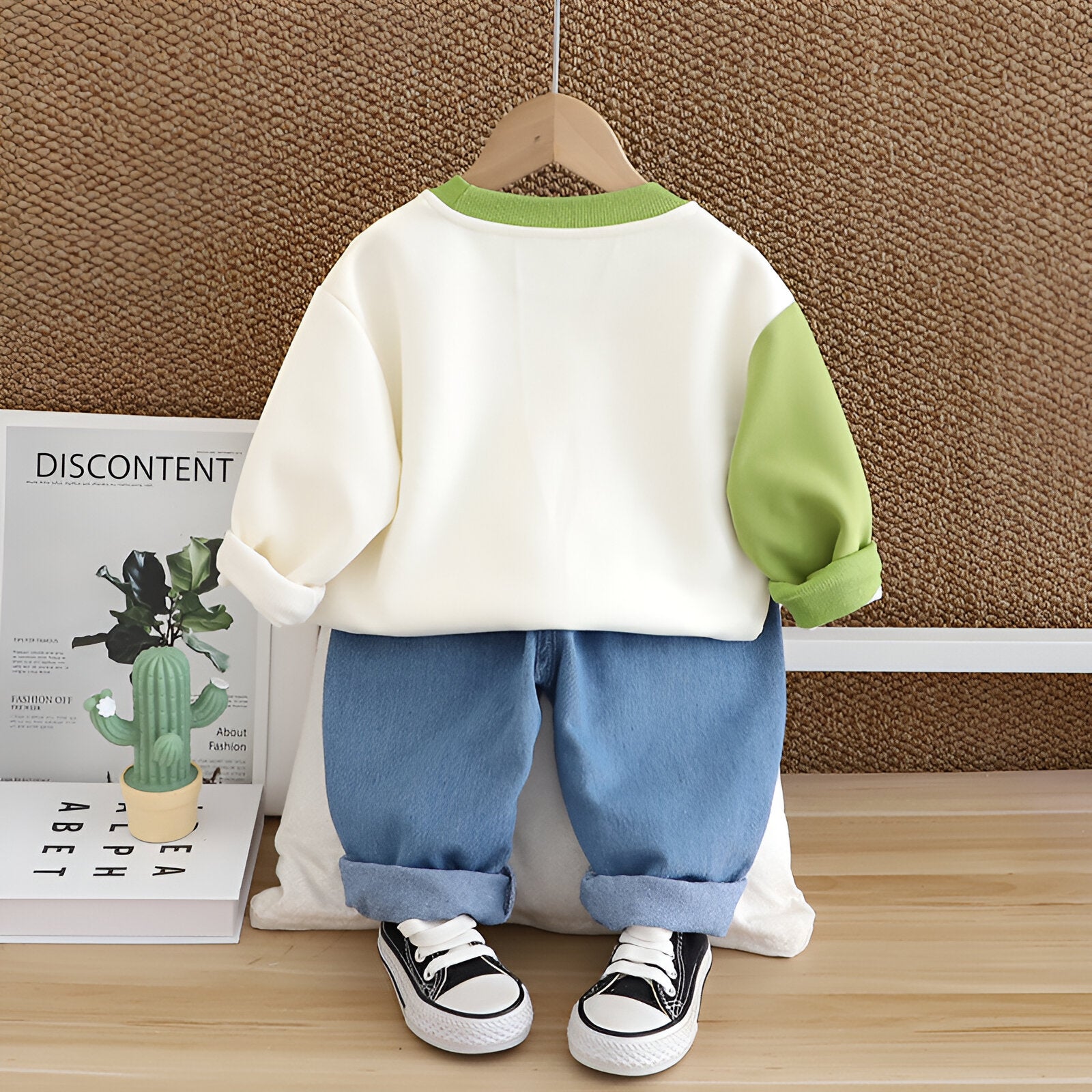 Boy's Cream Dino Print Sweatshirt & Pants Set