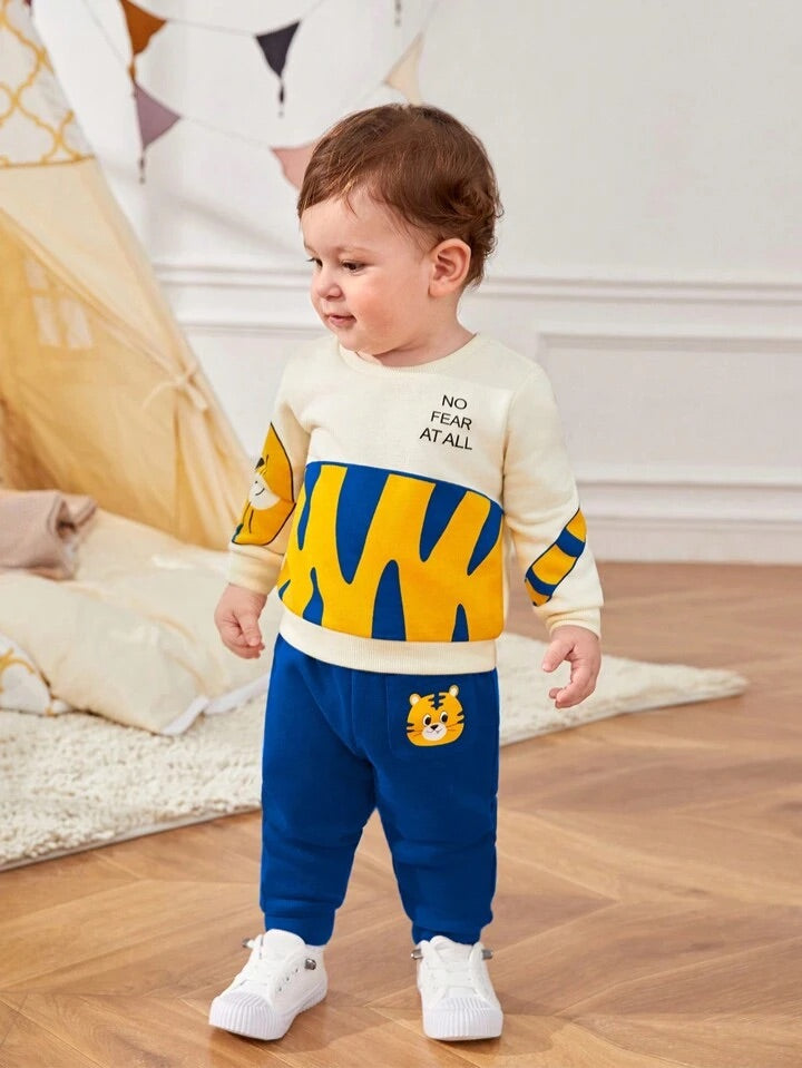 Boy's Cream Lion Print Sweatshirt & Pants Set
