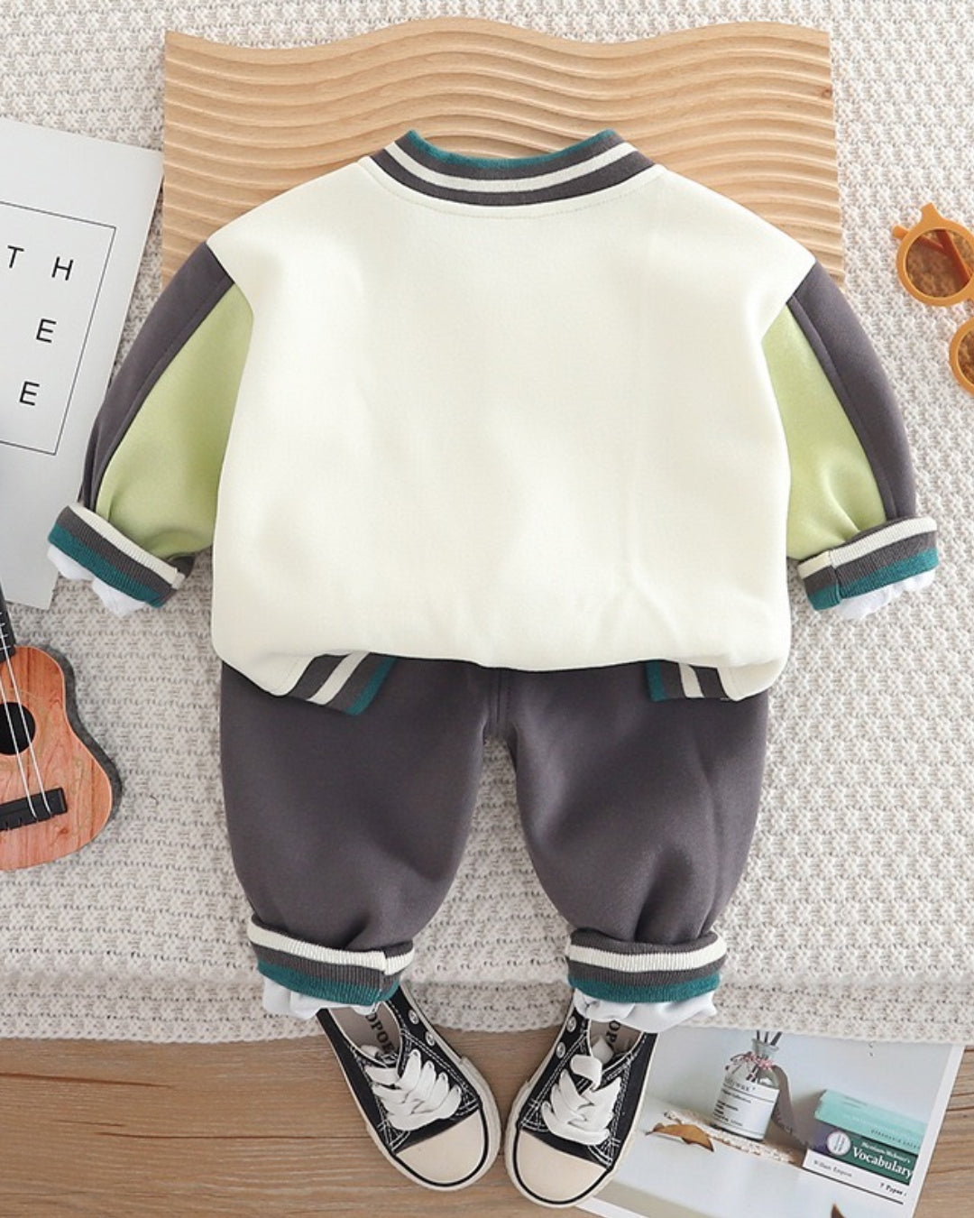 Boys Elephat Printed Jacket & SweaSweatshirt With denim Pant