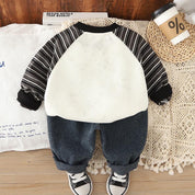 Boys K Printed Sweatshirt And Denim Pant