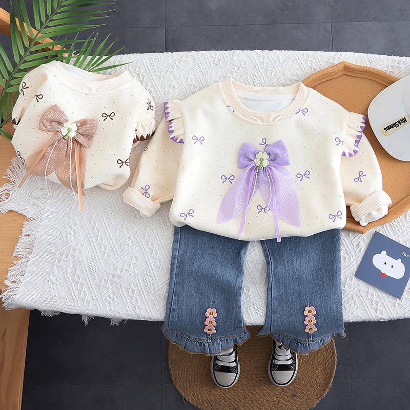 Girls Cream Top With Denim Pant