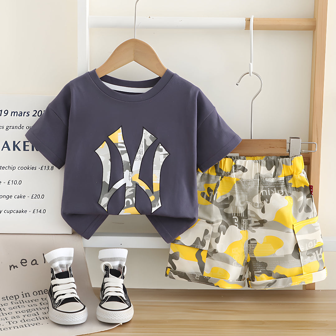 GREY New york-shorts & T-Shirt