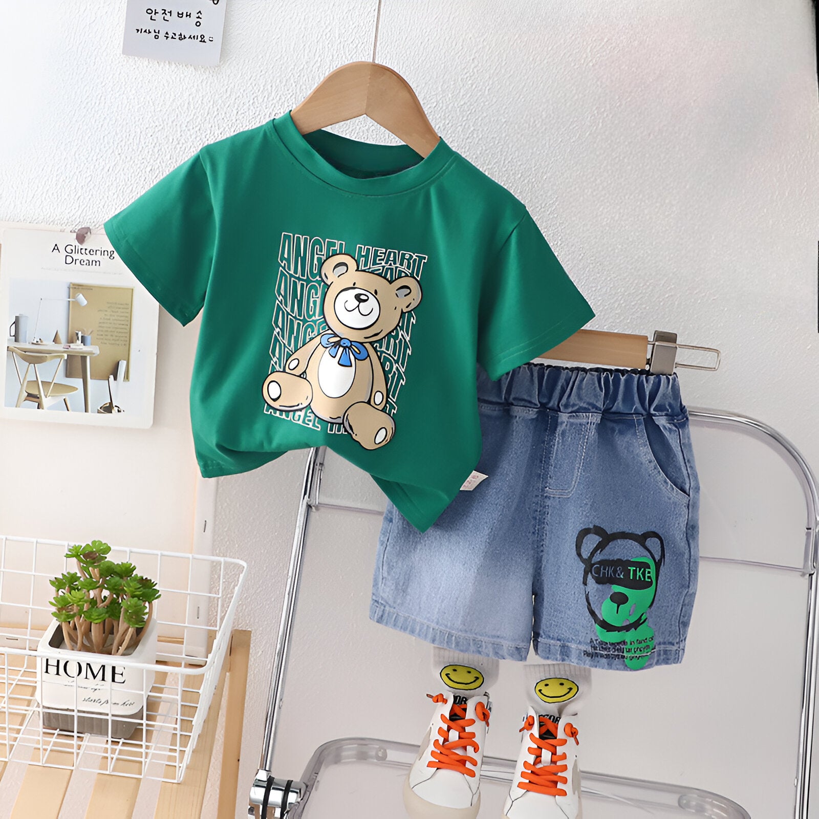 Boy's Green Bear Print T-Shirt & Shorts Set