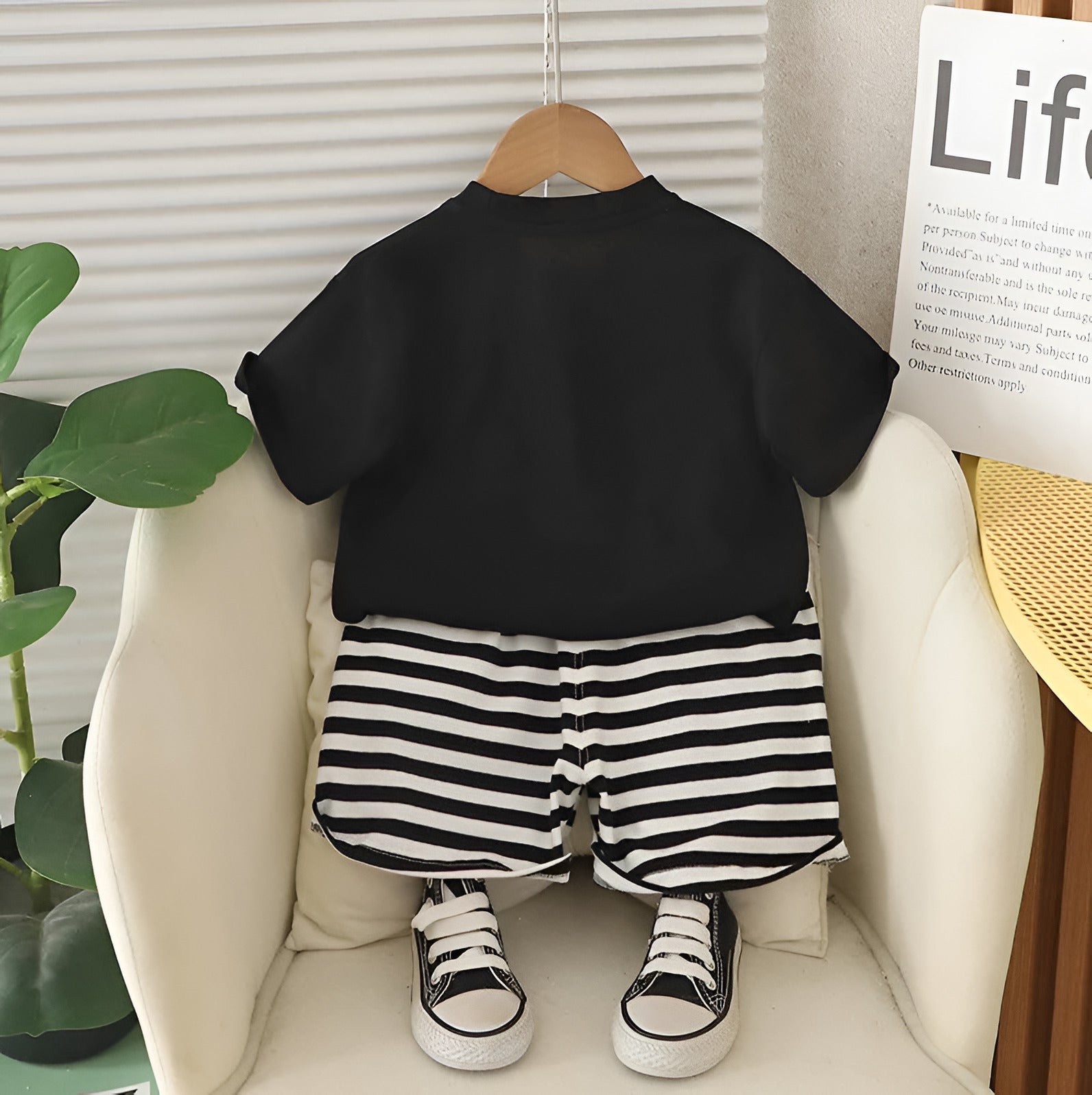 Boy's Cotton Dog Print T-Shirt & Shorts Set - Black