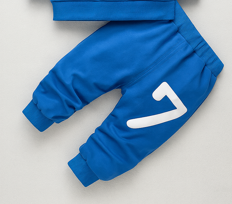 Boy's Cotton Knit Light Winter Text Printed Sweatshirt With Joggers Pant Set - Royal