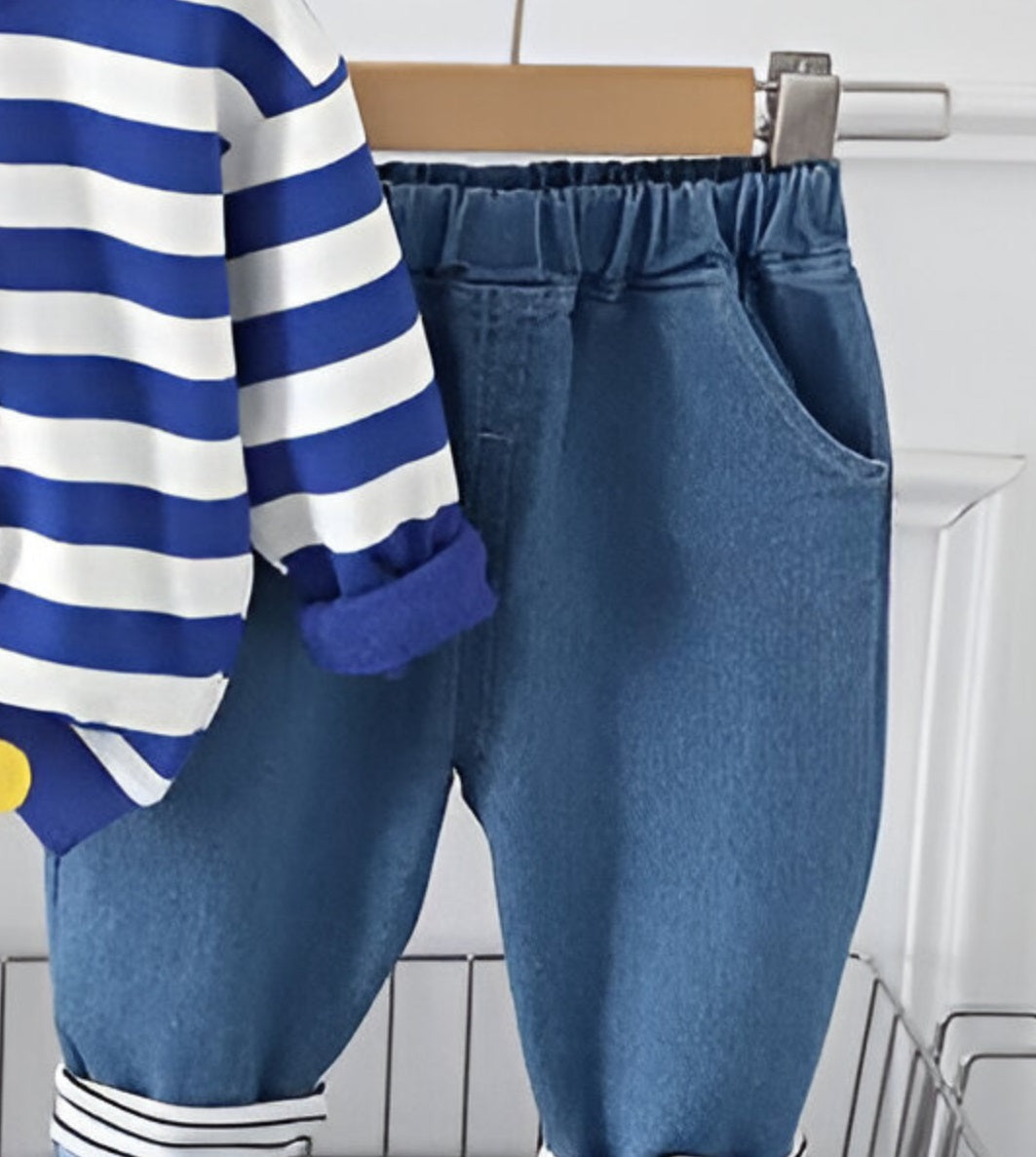 Boy's Cotton Loop Knit Winter Full Sleeves Teddy Embroidered Sweatshirt & Denim Pant Set - Blue