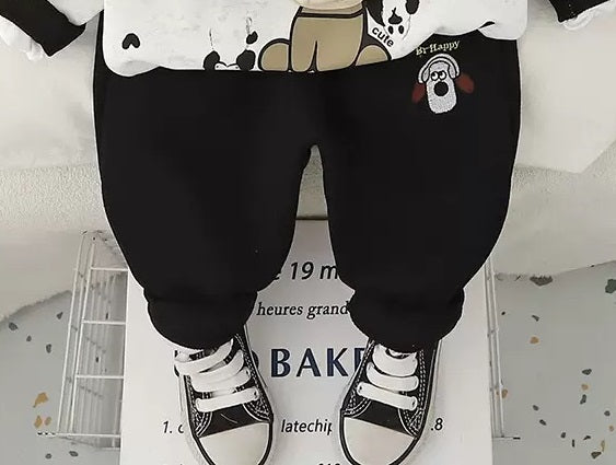 Boy's Cotton Fleece Winter Dog Patch Sweatshirt With Joggers Pant Set - White