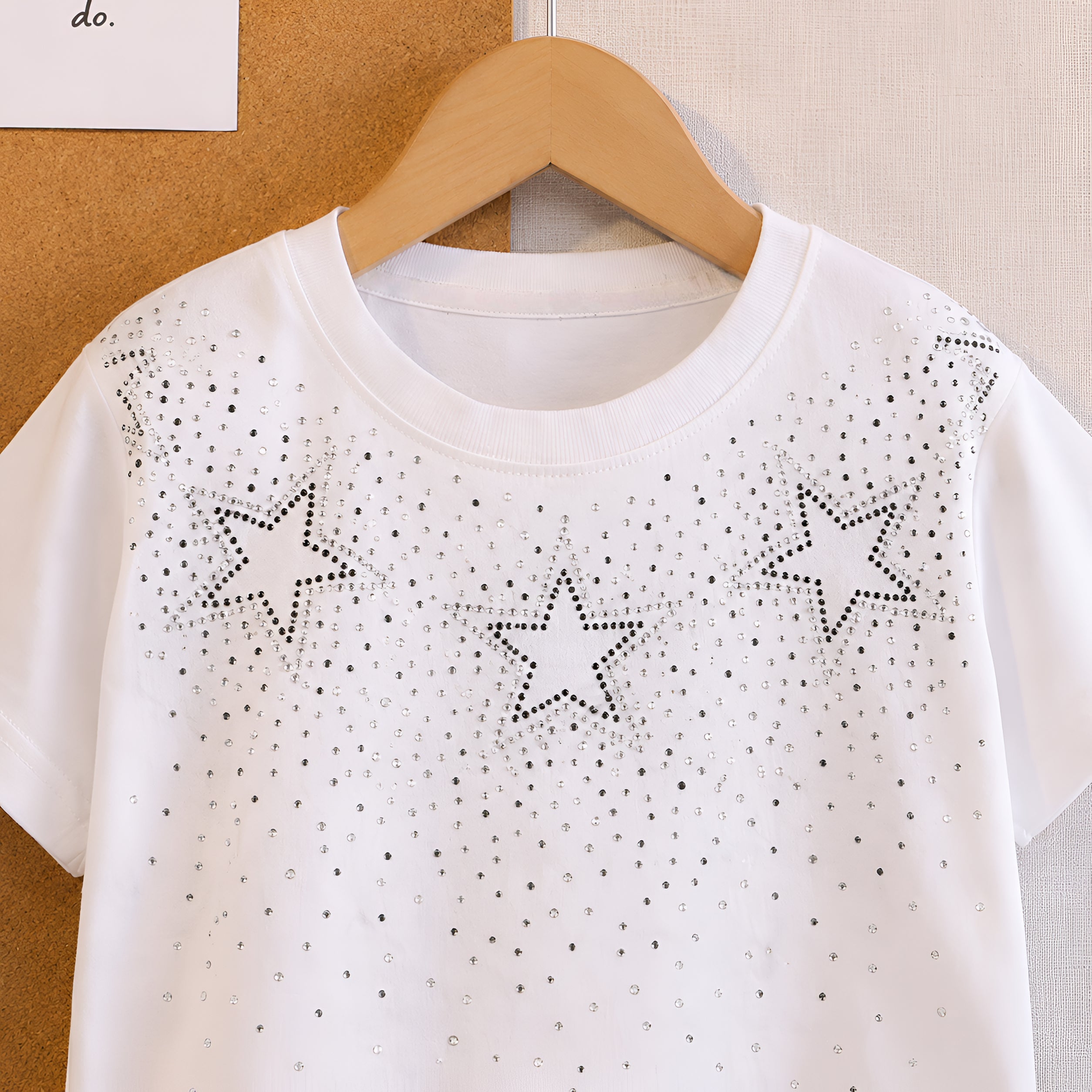 Googo Gaaga Boy's Cotton Star Embellished Print T-Shirt & Shorts Set - White