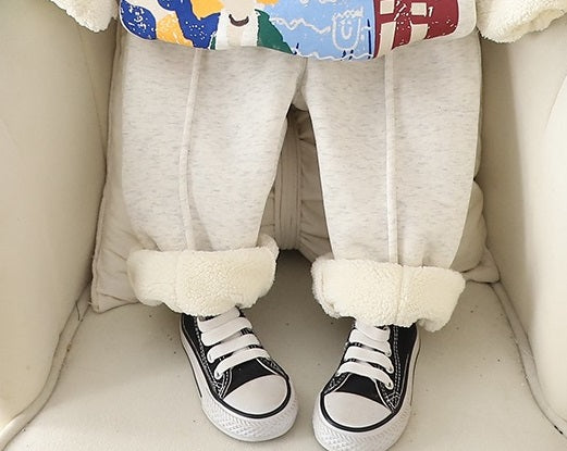 Boy's Cotton Fleece Winter Kids Printed Sweatshirt With Joggers Set - Cream