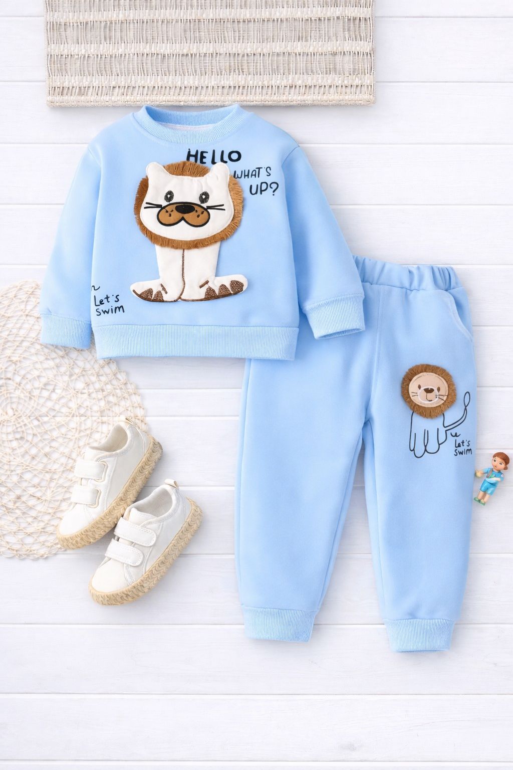 Boy's Cotton Text & Lion Sweatshirt With Joggers Set - Cream & Blue