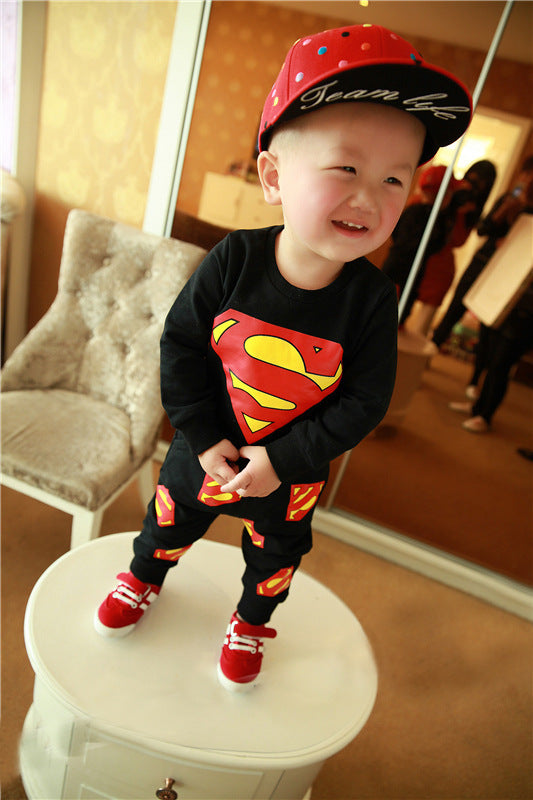 Black Full Sleeves Superman Printed Sweatshirt and Pant Set