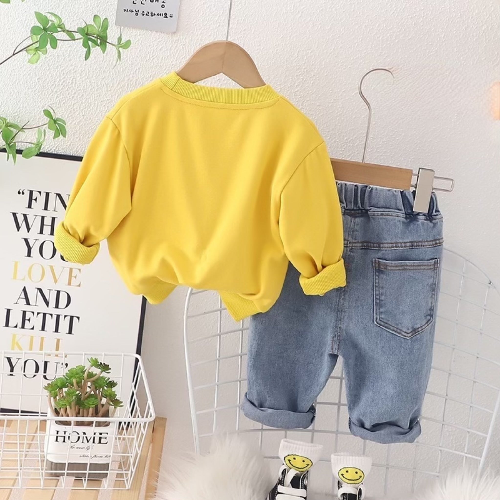 Boy's Yellow Teddy Print Sweatshirt & Pants Set