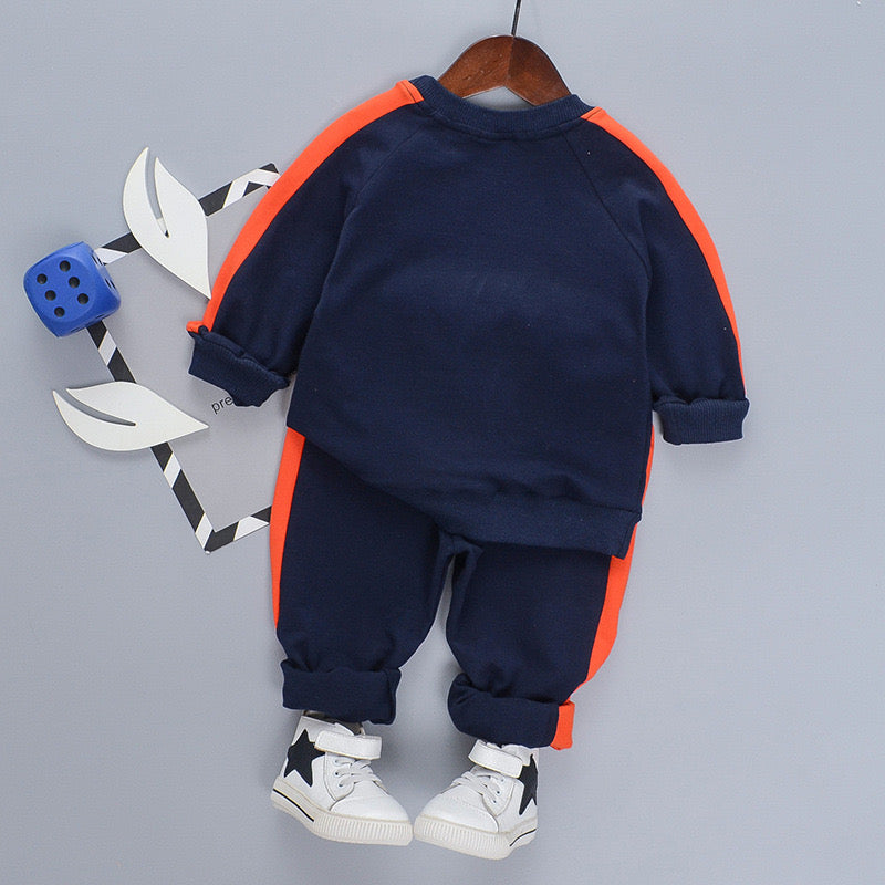 Boy's Cotton full Sleeves Sweatshirt and Pant Set in navy blue colour