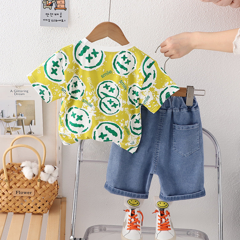 Boy's Multicolor Emoji Print T-Shirt & Shorts Set