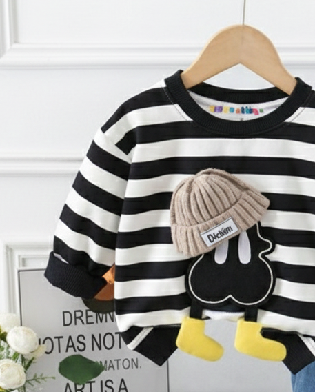 Boy's Cotton Loop Knit Winter Full Sleeves Teddy Embroidered Sweatshirt & Denim Pant Set - Black