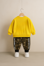 Boy's Cotton Knit Light Winter Text Printed Sweatshirt With Joggers Pant Set - Yellow