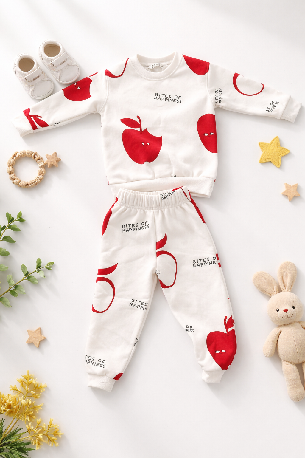 Boy's Cotton Fleece Winter Full Sleeves All Over Apple Printed Sweatshirt & Jogger Pant Set - Red