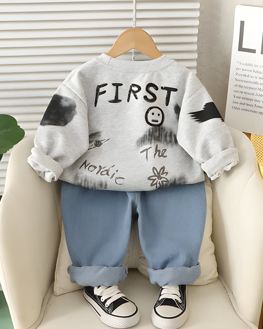 Boy's Light Winter Cotton Spider Printed Sweatshirt With Jeans Set - Grey