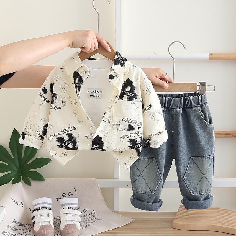 Boys A Printed Shirt With Denim Pant