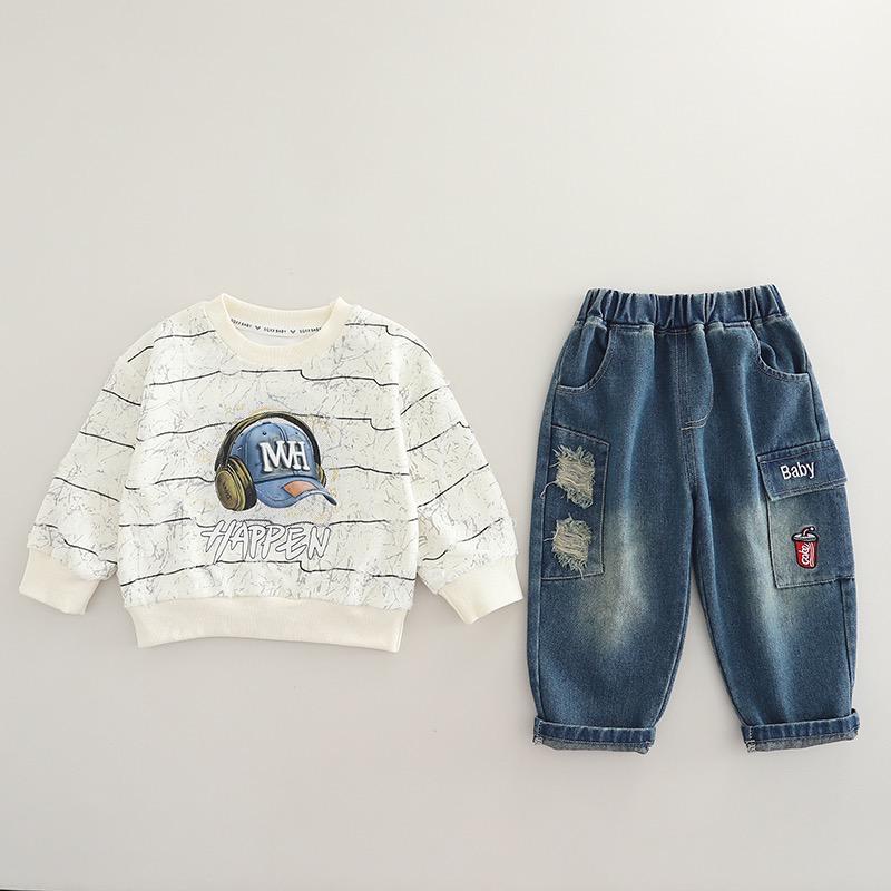 Boys MH Printed SweaSweatshirt With Denim Pant