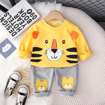 Googo Gaaga Boy's Cotton full Sleeves lion Printed Sweatshirt and Pant Set in Yellow colour