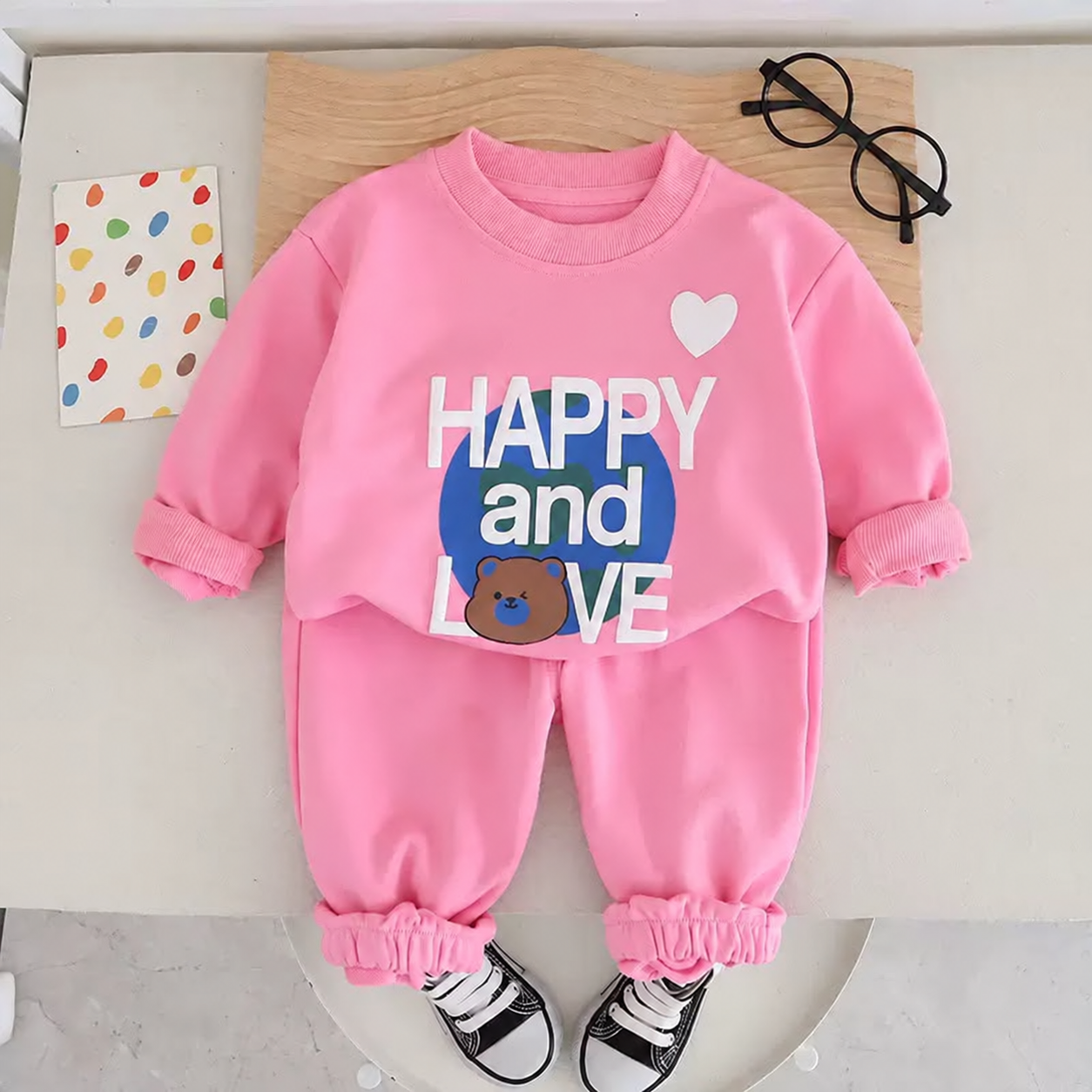 Matchingpinknecklinestrip.png