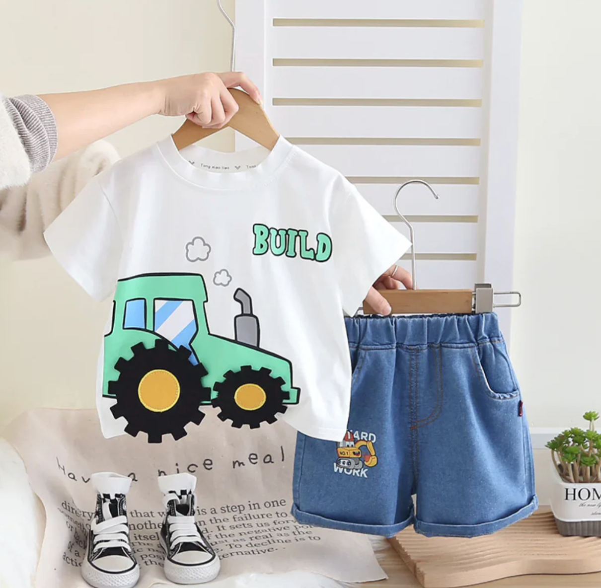 Get 3 Stylish Kids Outfits