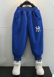 Boys Cotton Light Winter Knit Full Sleeves Text Printed Sweatshirt With Joggers Set Pack of 2