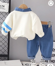 Boys Cotton Light Winter Knit Full Sleeves Teddy Printed Sweatshirt With Joggers Set Pack of 2