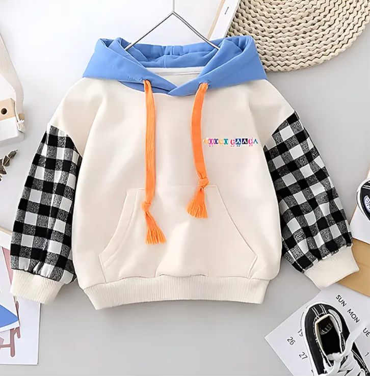 Boys Cotton Light Winter Knit Full Sleeves Teddy Printed Sweatshirt With Joggers Set Pack of 2