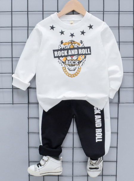 Boys Cotton Light Winter Knit Full Sleeves Text Printed Sweatshirt With Joggers Set Pack of 2