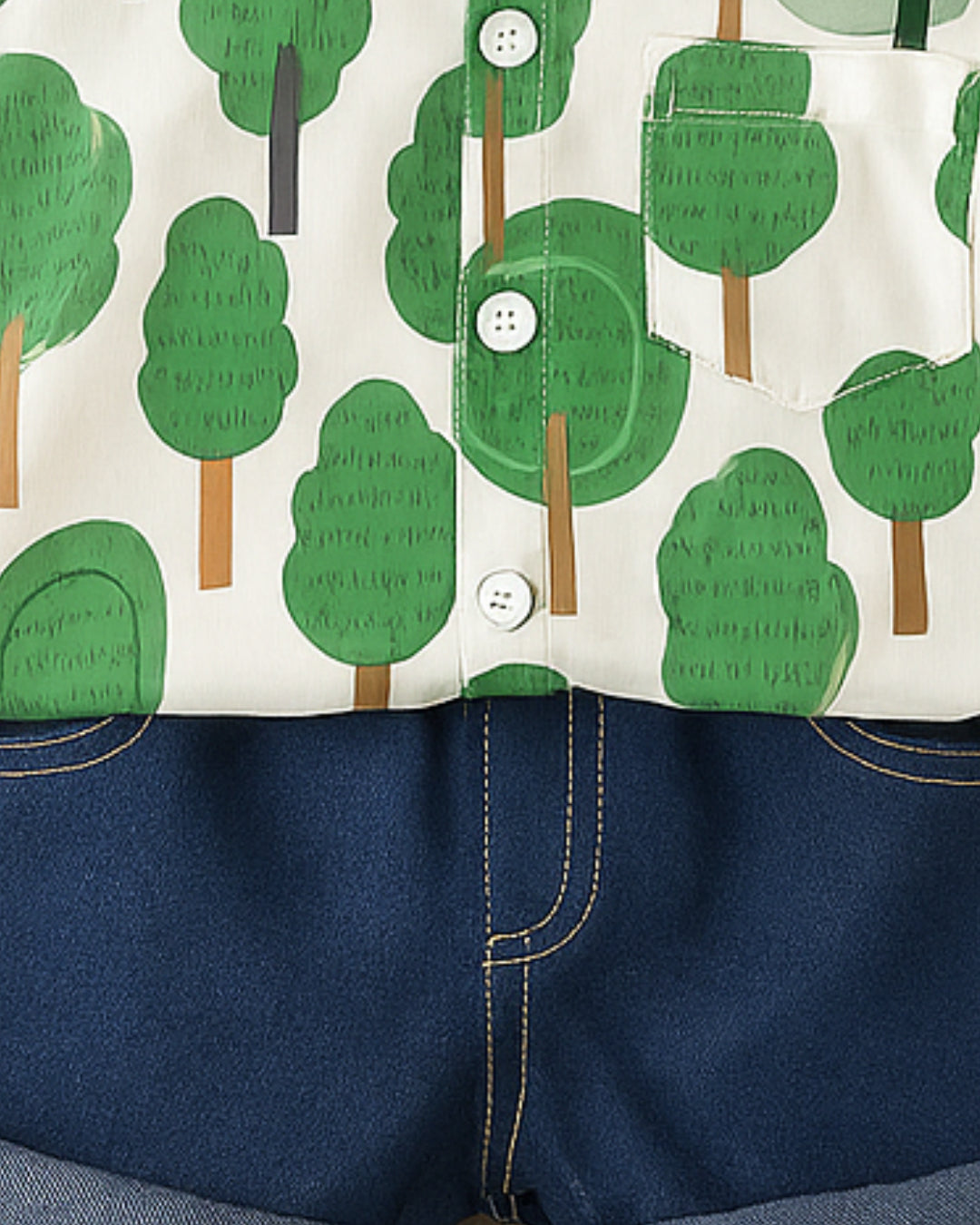 Tree AOP & Tshirt and shorts
