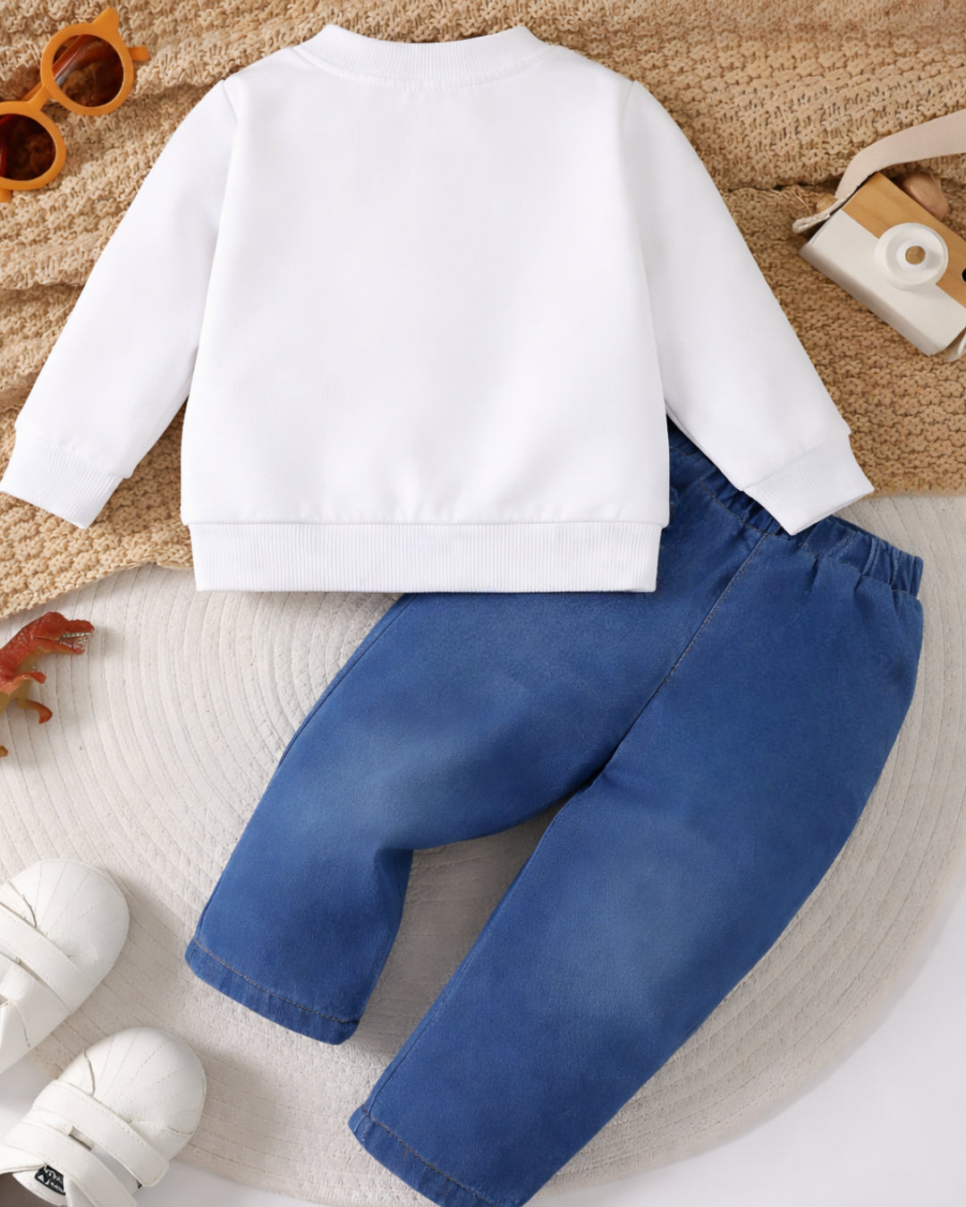 Boy's Light Winter Cotton Triple Dino Printed Sweatshirt With Jeans Set - White