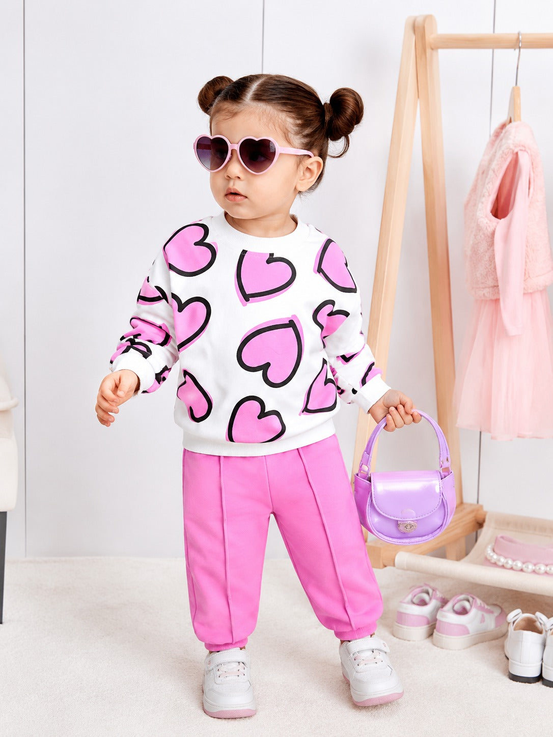 Girl's Cotton Knit Light Winter All Over Heart Printed Sweatshirt With Joggers Pant Set - Lilac