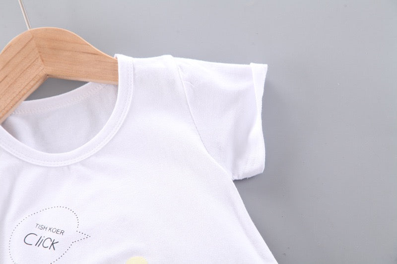 Boy's Multicolor Duck Print T-Shirt & Shorts Set