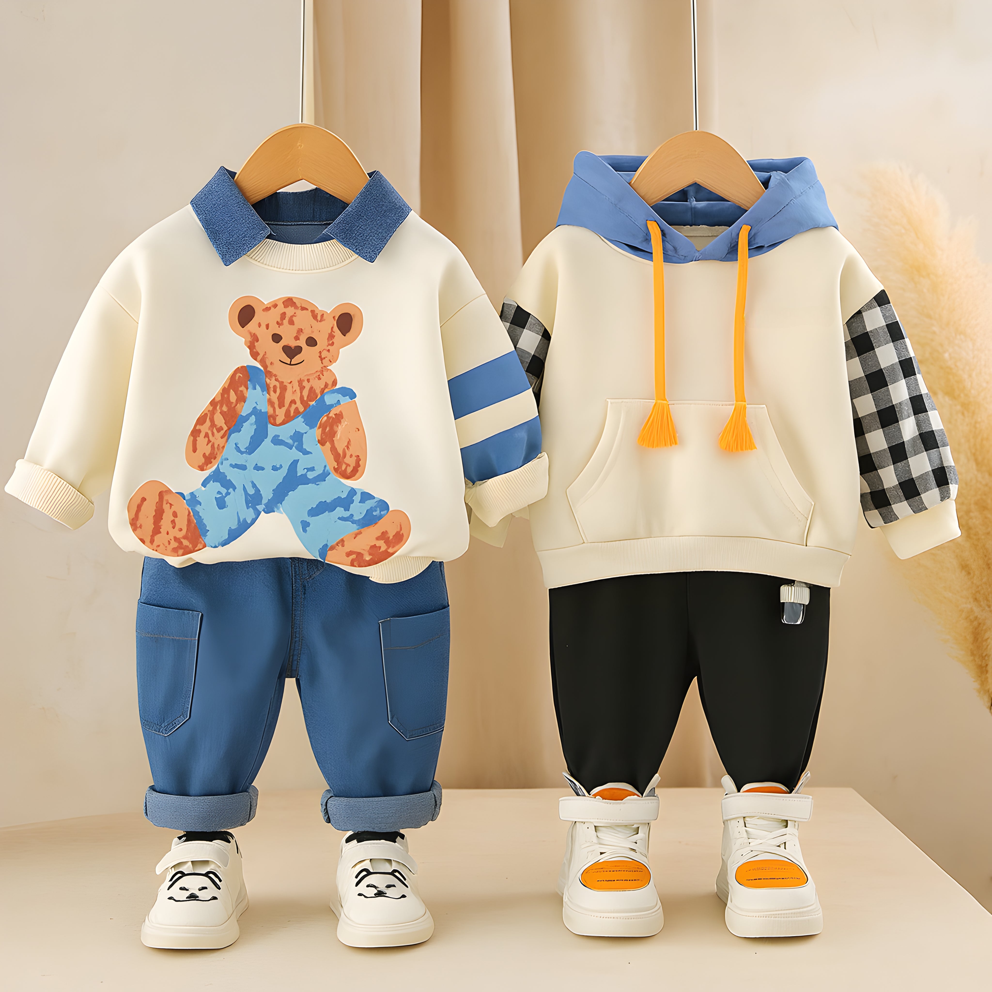 Boys Cotton Light Winter Knit Full Sleeves Teddy Printed Sweatshirt With Joggers Set Pack of 2
