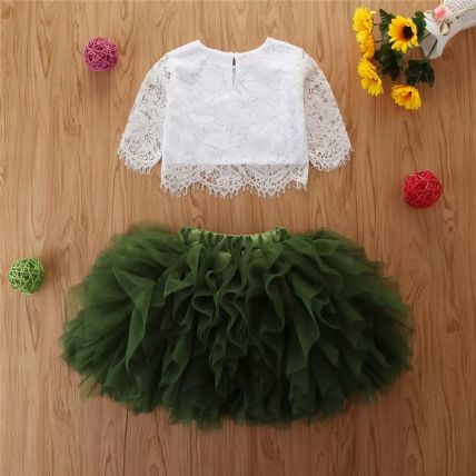 Googogaaga Girl's Polycotton Lace Detailed Top With Skirt In Green and White Color